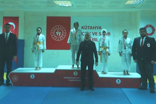 Foto - İmam Hatip Ortaokulları sporda da başarılı! 