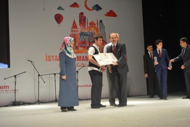 Foto - İmam Hatipler başarıdan başarıya koşuyor