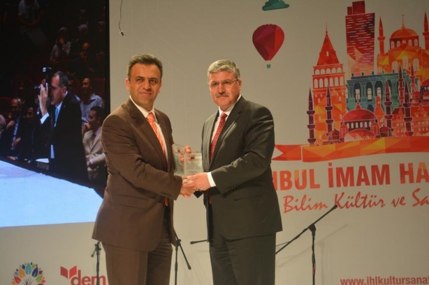 Foto - İmam Hatipler başarıdan başarıya koşuyor