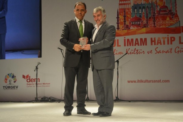 Foto - İmam Hatipler başarıdan başarıya koşuyor