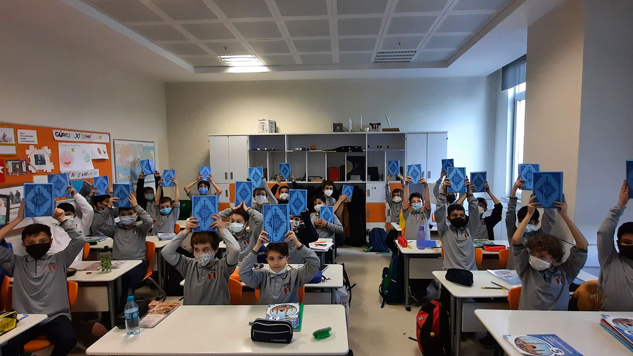 Foto - "İmam hatipler boş kalıyor" yalanı çöktü, aileler kayıt için yarışıyor! Eğitimin gözdesi imam hatipler