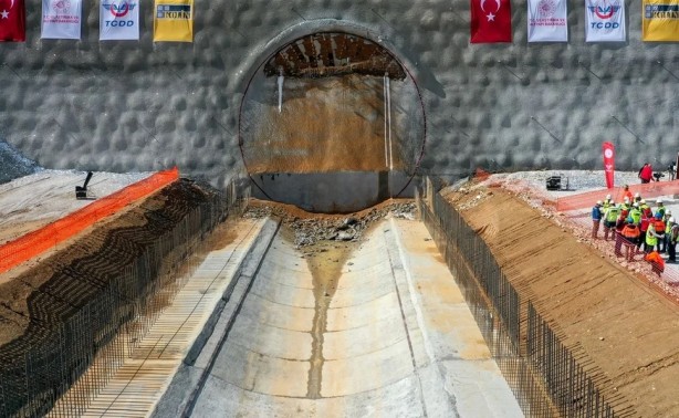 Foto - İmamoğlu: 40-50 bin araç geçecek diye para mı harcayacağız Karaismailoğlu: Vatana millete hayırlı olsun