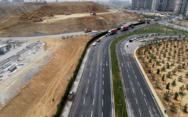 Foto - İmamoğlu bütçeyi bahane edip yapmamıştı: Dev hastanenin yolları tamamlandı