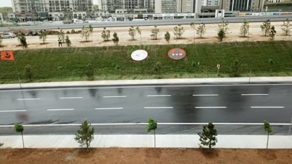 Foto - İmamoğlu bütçeyi bahane edip yapmamıştı: Dev hastanenin yolları tamamlandı