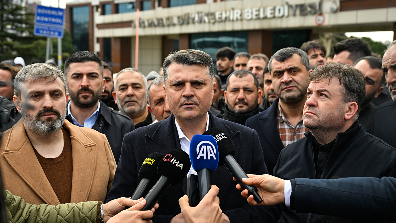 Foto - İmamoğlu hafriyatçıları da çıldırttı! Yollara döküldüler