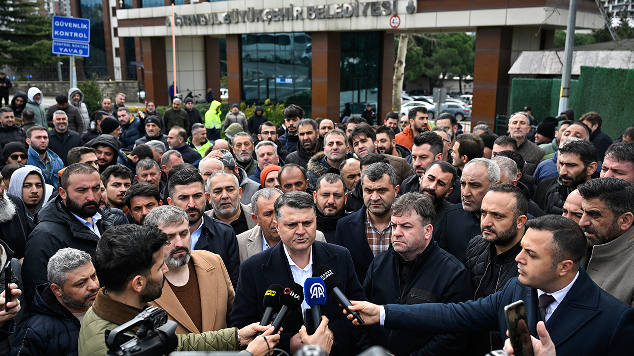 Foto - İmamoğlu hafriyatçıları da çıldırttı! Yollara döküldüler