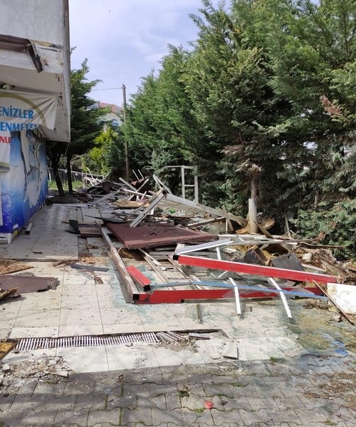 Foto - İmamoğlu kin beslediği vatandaşın tapulu yerini yıktı!