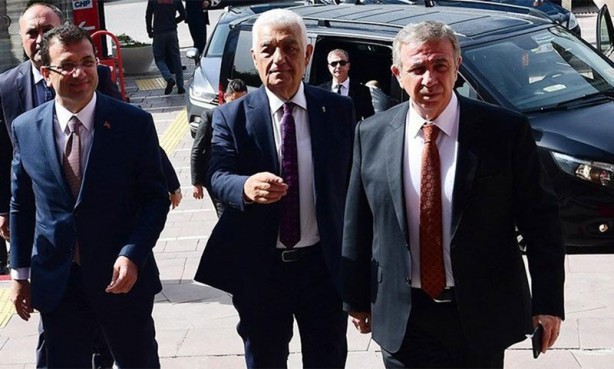 Foto - İmamoğlu'ndan büyük çakallık! Yavaş çok ama çok sinirlendi