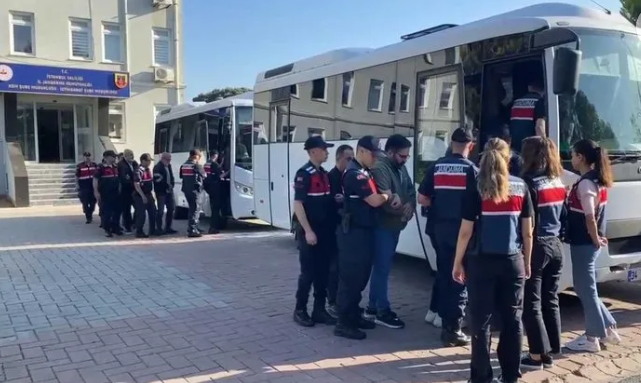 Foto - İmamoğlu’nu kendi adamları adamları bitirdi! İtirafçılar İBB’deki rüşvet çetesini çökertti