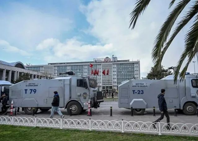 Foto - İmamoğlu’nu kendi adamları adamları bitirdi! İtirafçılar İBB’deki rüşvet çetesini çökertti