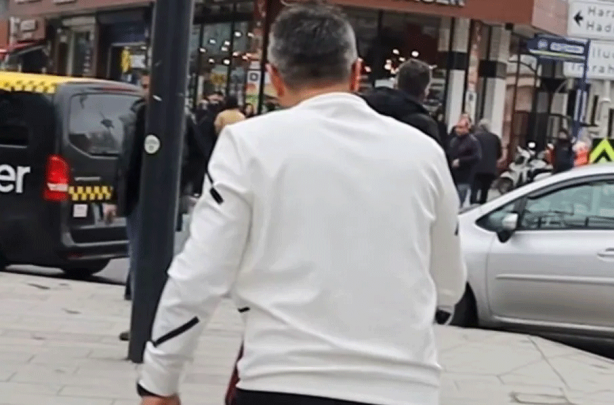 Foto - İmamoğlu’nun trolü FETÖ’cü ihraç savcı çıktı! Cezaevinden çıktı mikrofonu alıp sokağa koştu