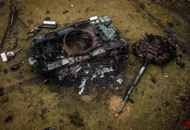 Foto - İmha edilen Rus tankı böyle görüntülendi