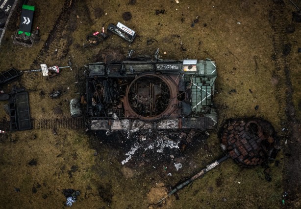 Foto - İmha edilen Rus tankı böyle görüntülendi