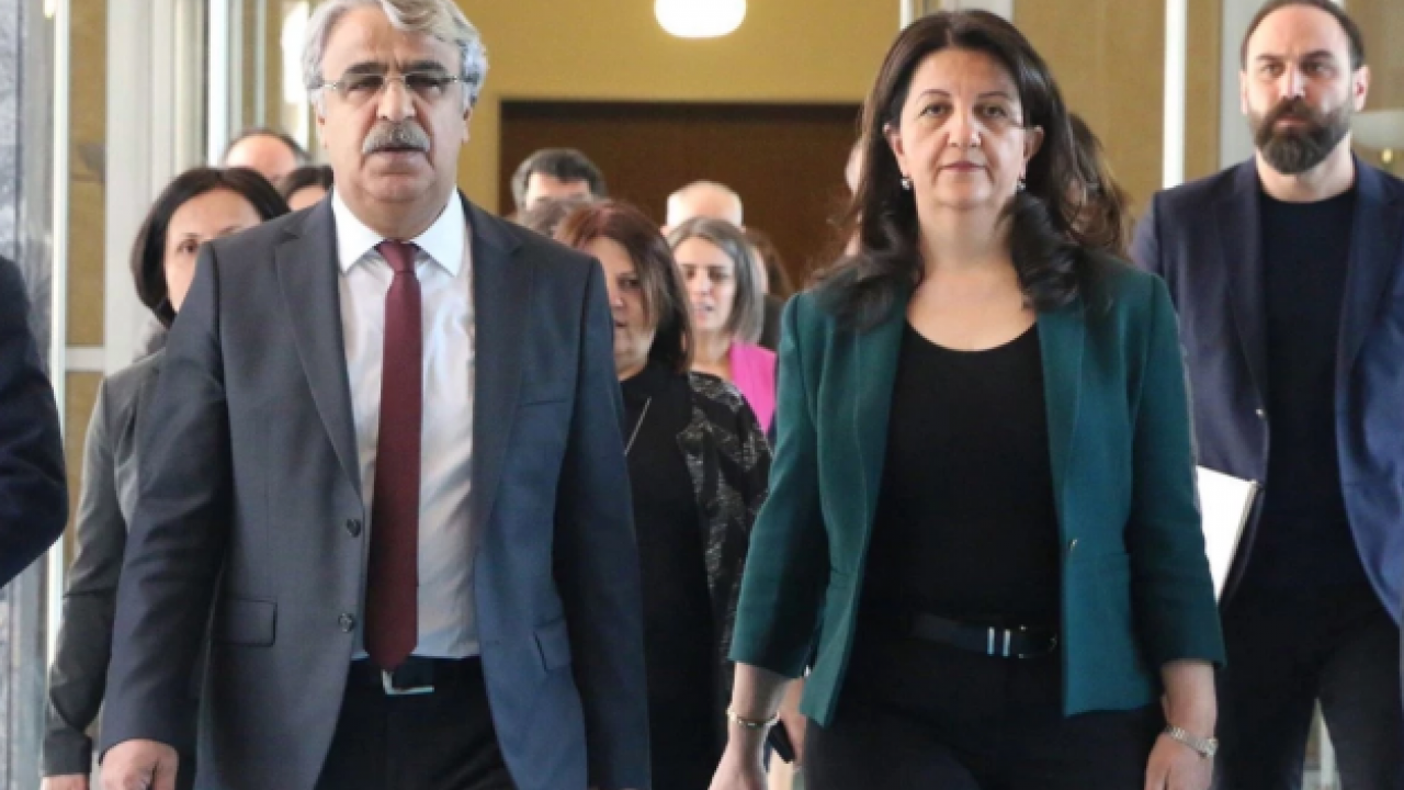 Foto - İmralı'ya bir tur daha! Öcalan ile görüşecek heyette kimler yer var? 