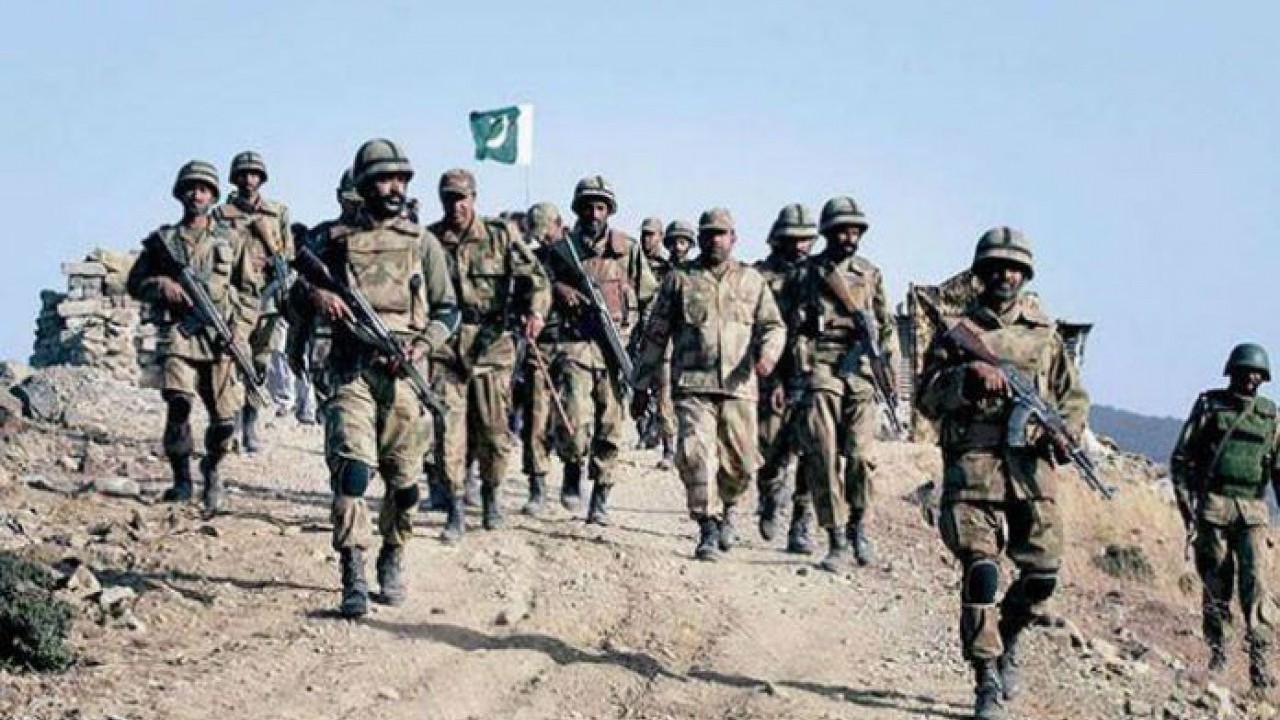 İmran Han'dan Pakistan ordusuyla ilgili gündemi sarsacak iddia! Herkes 'yok artık' dedi