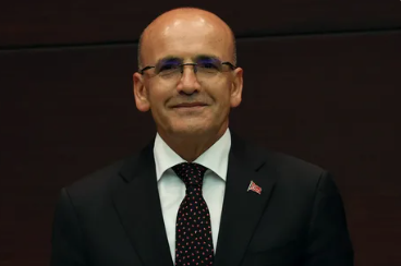 Foto - İmzalanan anlaşmayı duyuran Mehmet Şimşek: 1 buçuk milyar dolar kaynak temin ettik