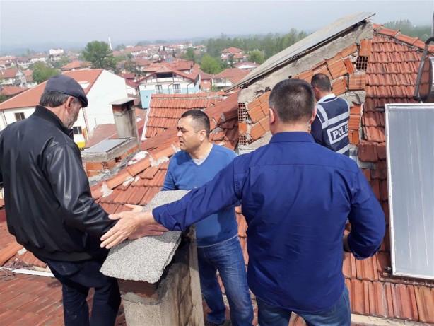Foto - İmzaya gitmedi, tutuklamayı duyunca çatıya çıktı