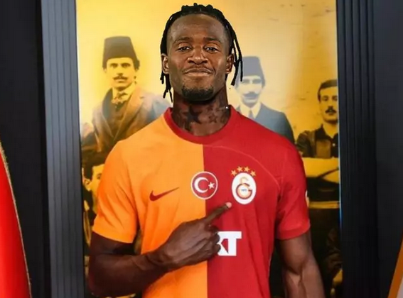 İmzayı atar atmaz Fenerbahçe'ye gönderme geldi! Galatasaray’ı yakından ilgiendiren gelişme… Dehşete düşüren açıklama bu olsa gerek…
