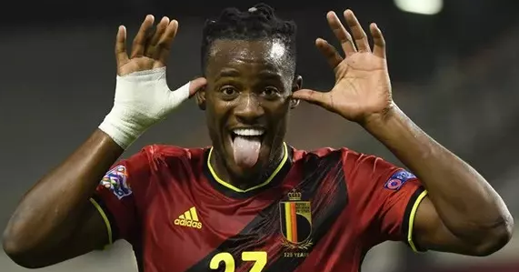 Foto - İmzayı atar atmaz Fenerbahçe'ye gönderme geldi! Galatasaray’ı yakından ilgiendiren gelişme… Dehşete düşüren açıklama bu olsa gerek…