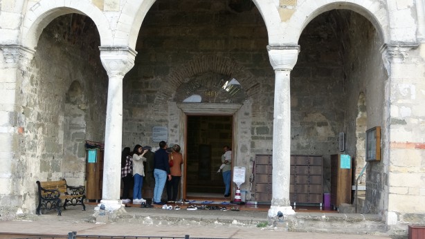 Foto - İn cin top oynuyor! İşte Araplardan geriye kalan manzara