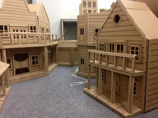 Foto - İnanamayacaksınız ama kartondan yapıldı!