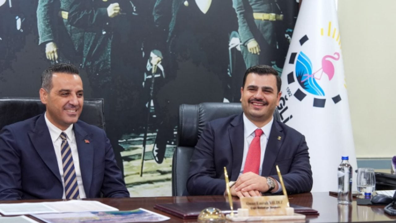 Foto - İnan’dan Özel’e sert tepki: Türk demokrasi tarihinin en çapsız liderisin