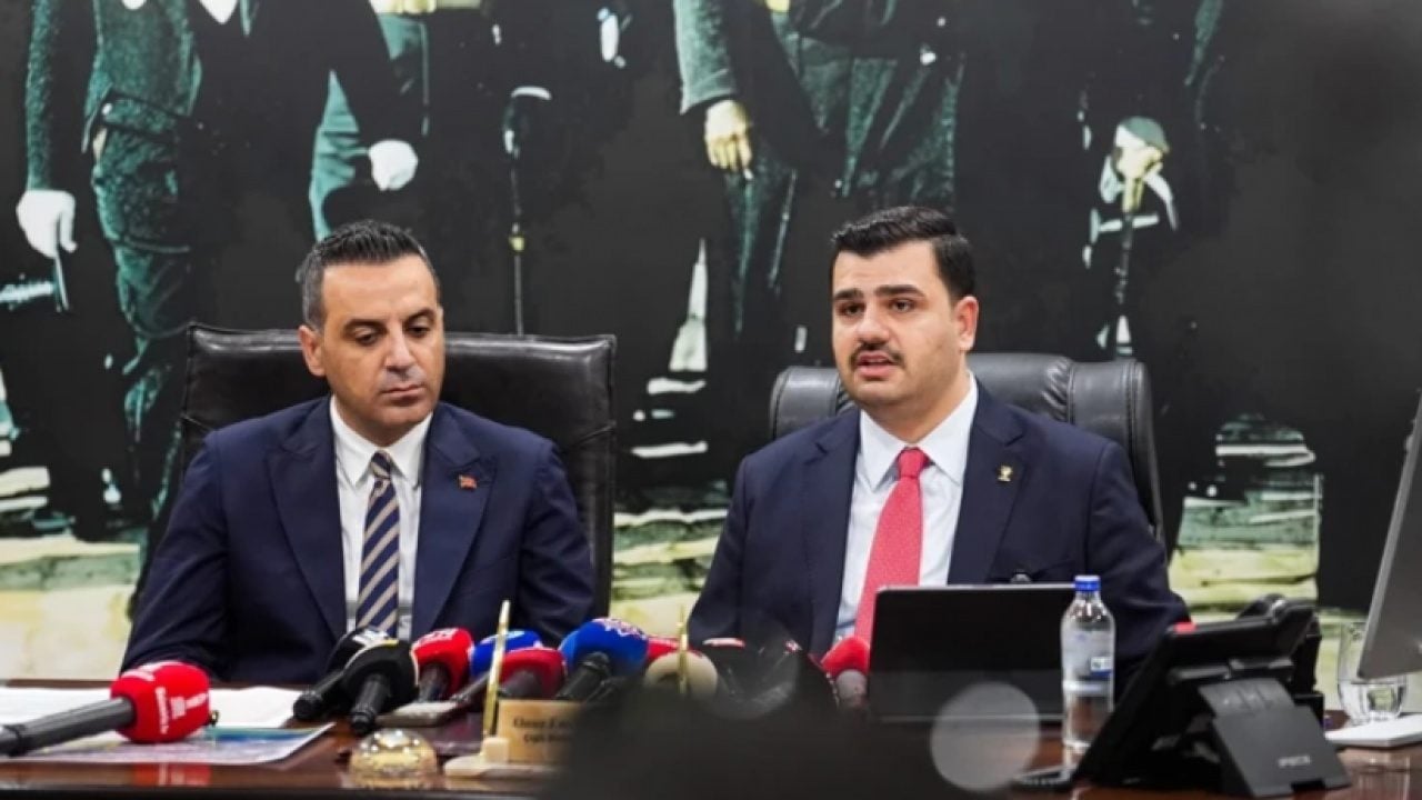 Foto - İnan’dan Özel’e sert tepki: Türk demokrasi tarihinin en çapsız liderisin