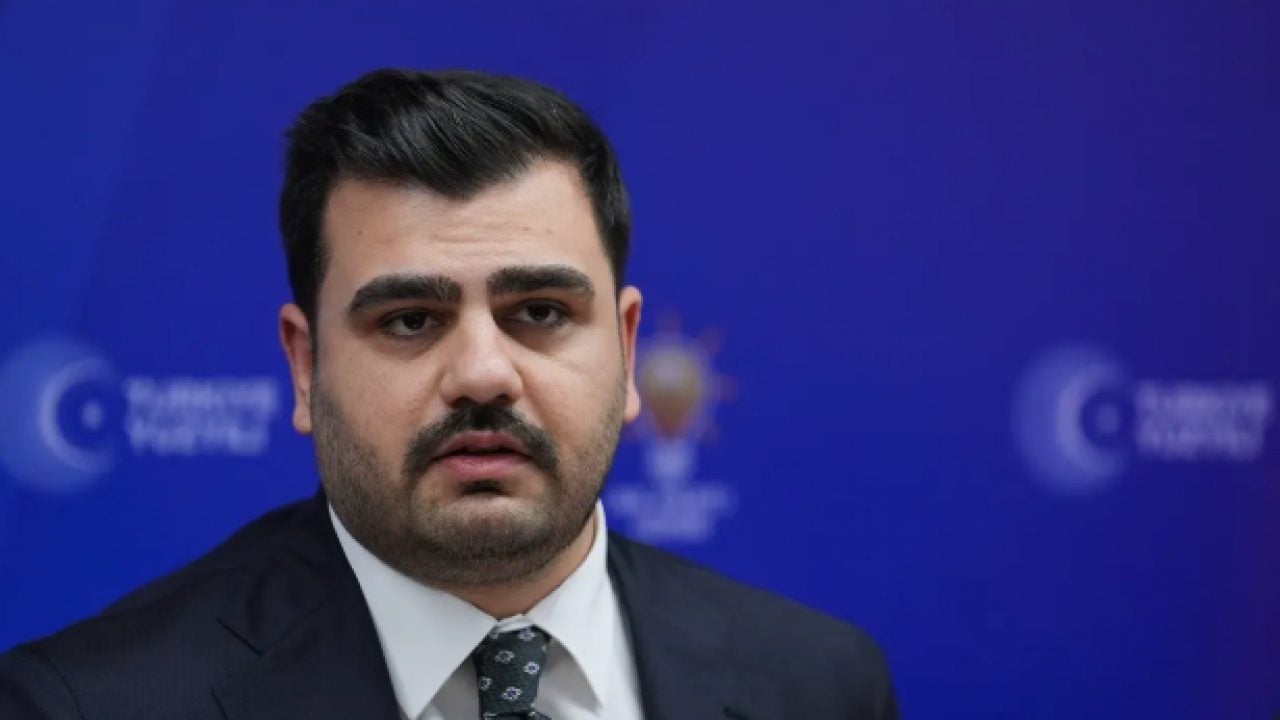 Foto - İnan’dan Özel’e sert tepki: Türk demokrasi tarihinin en çapsız liderisin