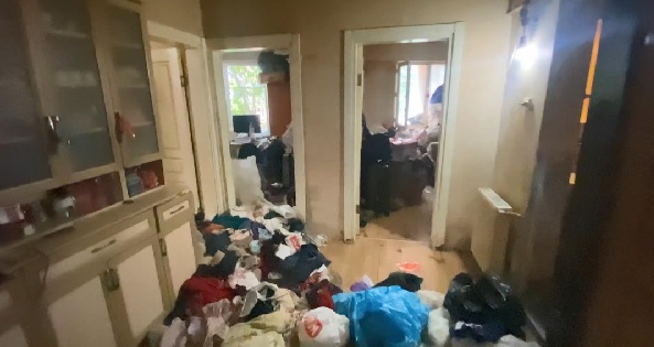 Foto - İnanılır gibi değil! Bu evden 5 ton çöp çıktı
