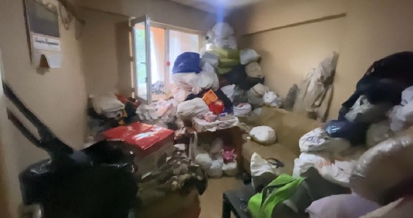 Foto - İnanılır gibi değil! Bu evden 5 ton çöp çıktı