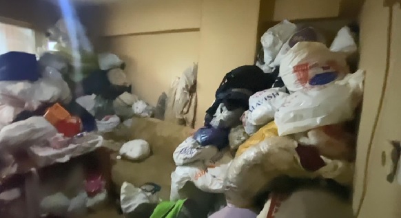 Foto - İnanılır gibi değil! Bu evden 5 ton çöp çıktı