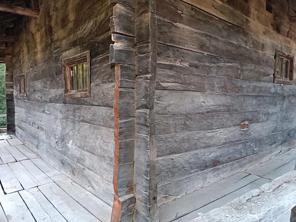 Foto - İnanılması güç ama bu caminin çivileri bile ahşap