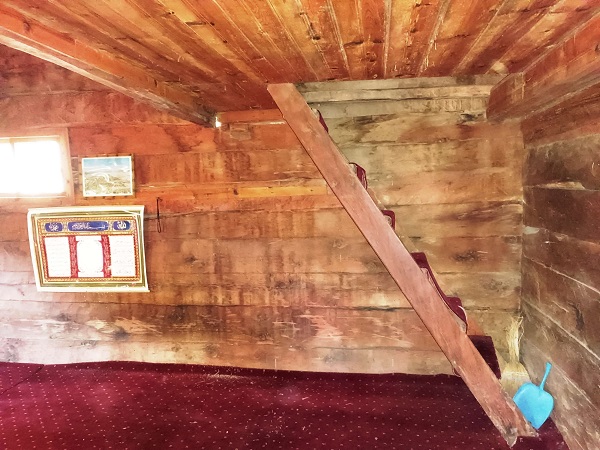 Foto - İnanılması güç ama bu caminin çivileri bile ahşap