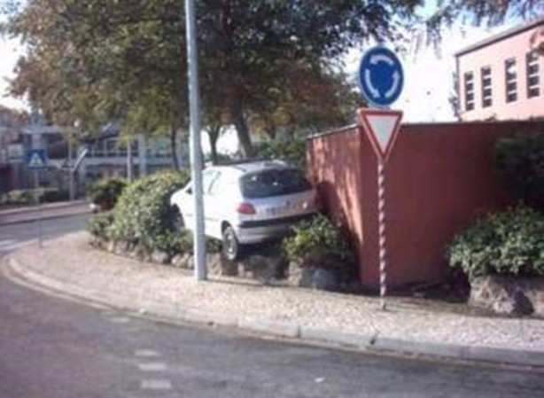 Foto - İnanılmaz trafik kazaları!