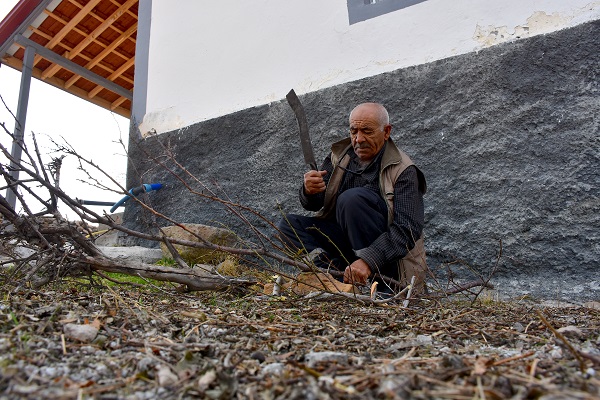 Foto - İnanması güç ama gerçek! Selami Amca 38 yıldır koca köyde tek başına yaşıyor