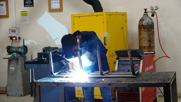 Foto - İnanması güç ama tam 4 milyon 500 bin lira! Burası fabrika değil okul