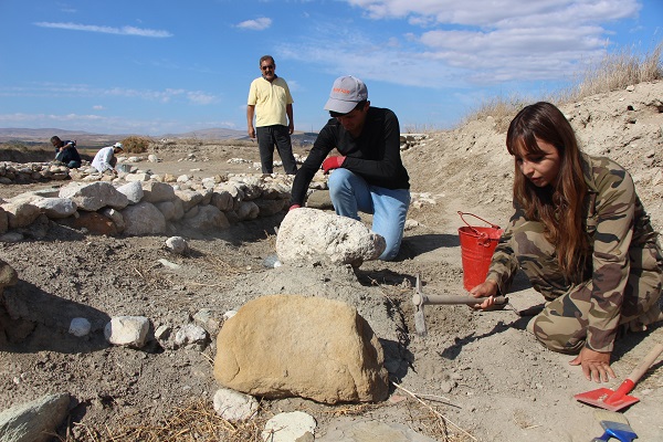 Foto - İnanması güç ama tencerenin içinden çıktı! İşte 2 bin 500 yıllık saray yemeği