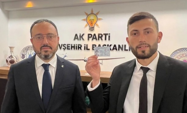 Foto - İnanmayan kimliğini soruyor! AK Parti'den milletvekili aday adayı oldu
