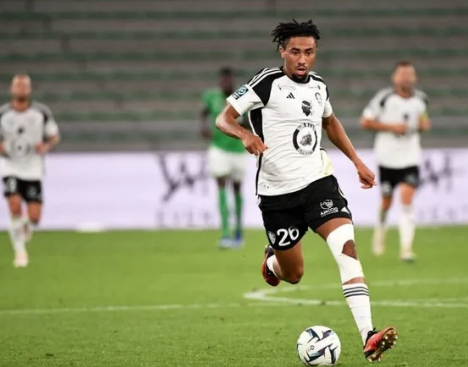 Foto - İnci gibi öne çıkan futbolcu… Fırtına'dan yılın bombası! Dortmund'dan geliyor..