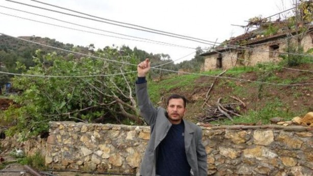 Foto - İncirliova'da fırtına ve hortum: 15 ev zarar gördü, çok sayıda ağaç devrildi