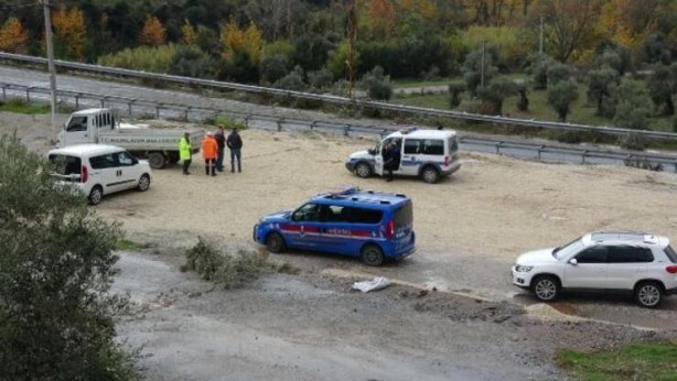 Foto - İncirliova'da fırtına ve hortum: 15 ev zarar gördü, çok sayıda ağaç devrildi