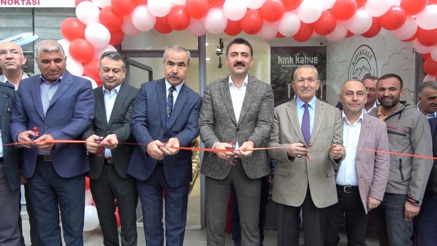 Foto - İndirimli markete hücum! Çiftçiler üretiyor valilik satıyor