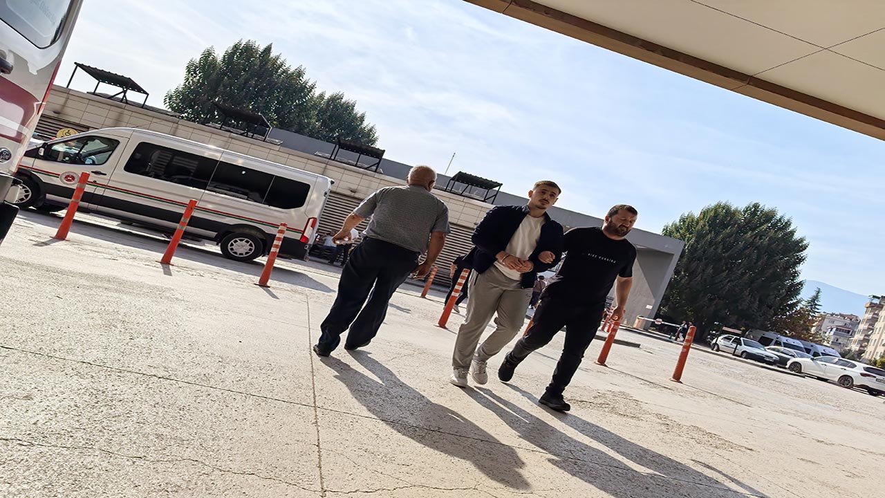 İnegöl'de Denetimden Kaçan Sürücü Havaya Ateş Açılarak Durduruldu!