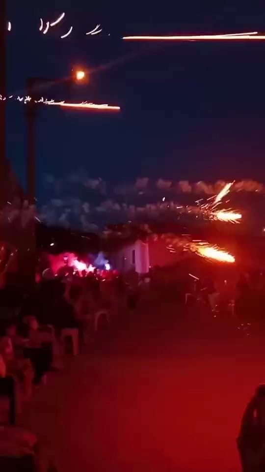 Foto - İnegöl'deki şenlikte havai fişek kadınların arasında patladı: 4 yaralı