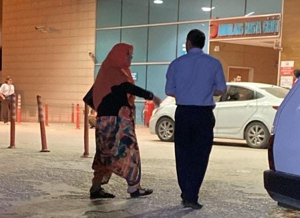 Foto - İnegöl'deki şenlikte havai fişek kadınların arasında patladı: 4 yaralı