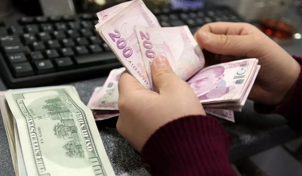 Foto - İngiliz bankasından dolar/TL tahmini