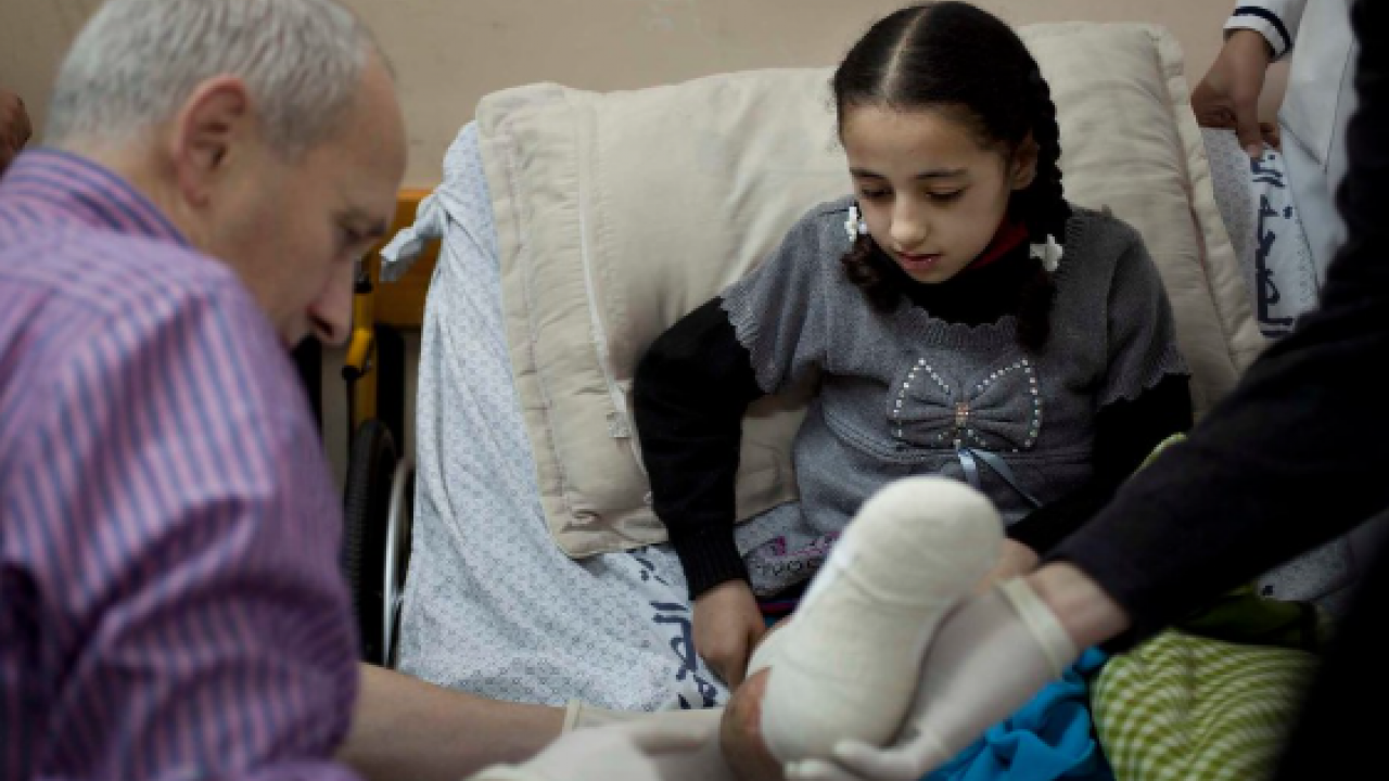 Foto - İngiliz doktor Graeme Groom’un anlattıkları, insanlığın yere çakıldığı bir utanç vesikasıdır