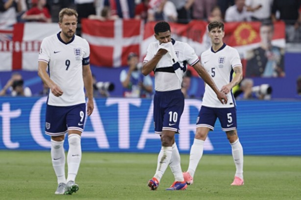 İngiliz futbolcuların maç sırasında içtiklerine şaşıracaksınız! ‘Özel karışım’ın ne olduğu ortaya çıktı