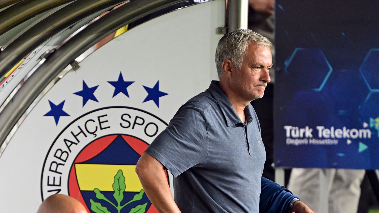 Foto - İngiliz pazarı ortaya çıkardı: Mourinho ipin ucunu iyice kaçırdı! Bu neyin kafası böyle yahu…