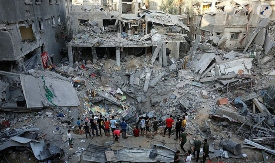 İngiliz şarkıcı Roger Waters'den zalime tepki